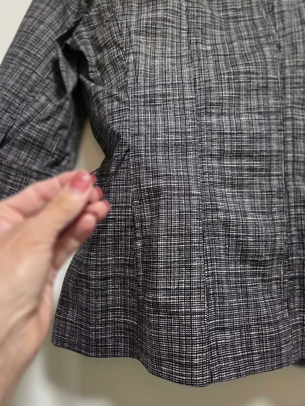 Express Design Studio Gray Textured Blazer Size 8 - Picture 4 of 7